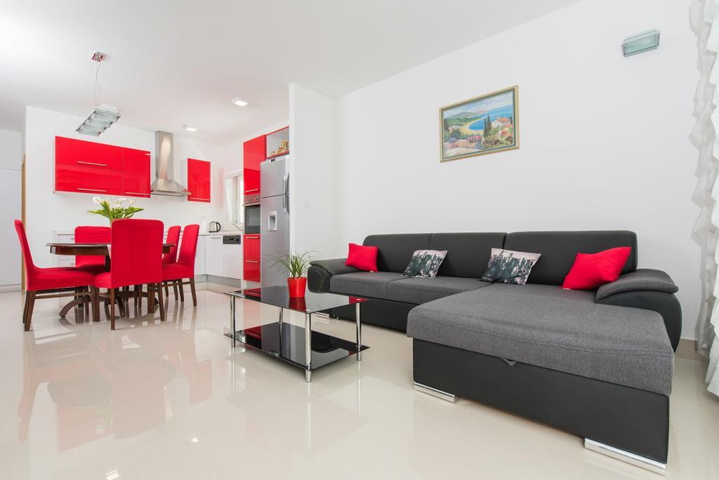 Apartments Blaf Podstrana Exterior photo